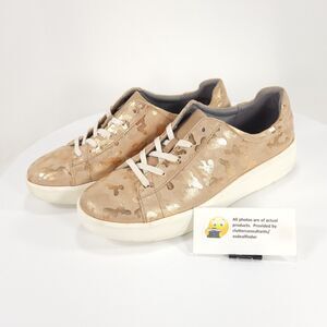 Collection by Clarks Lace Up Sneaker Shoe Womens Size 9.5 15160 Pink White